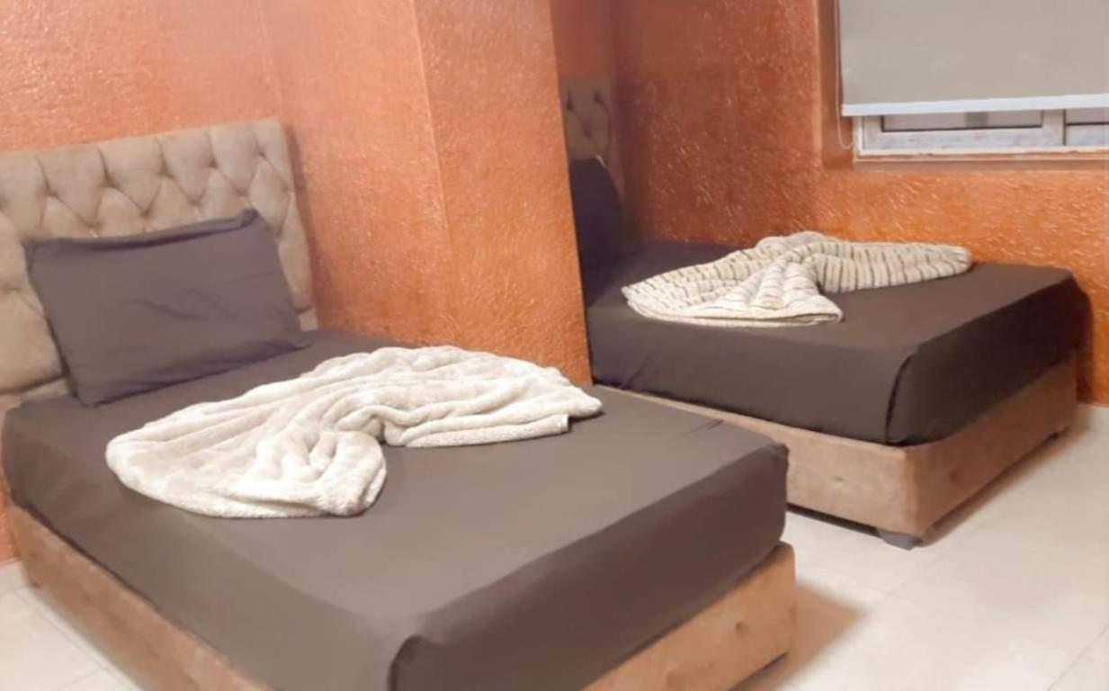 Blue Eyes Hotel Giza Екстер'єр фото